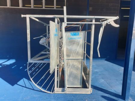 Cattle Operating Table 3